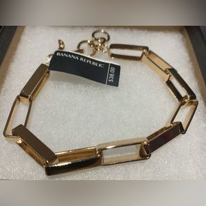 Costume link gold bracelet